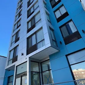 Royal Bronx Hotel